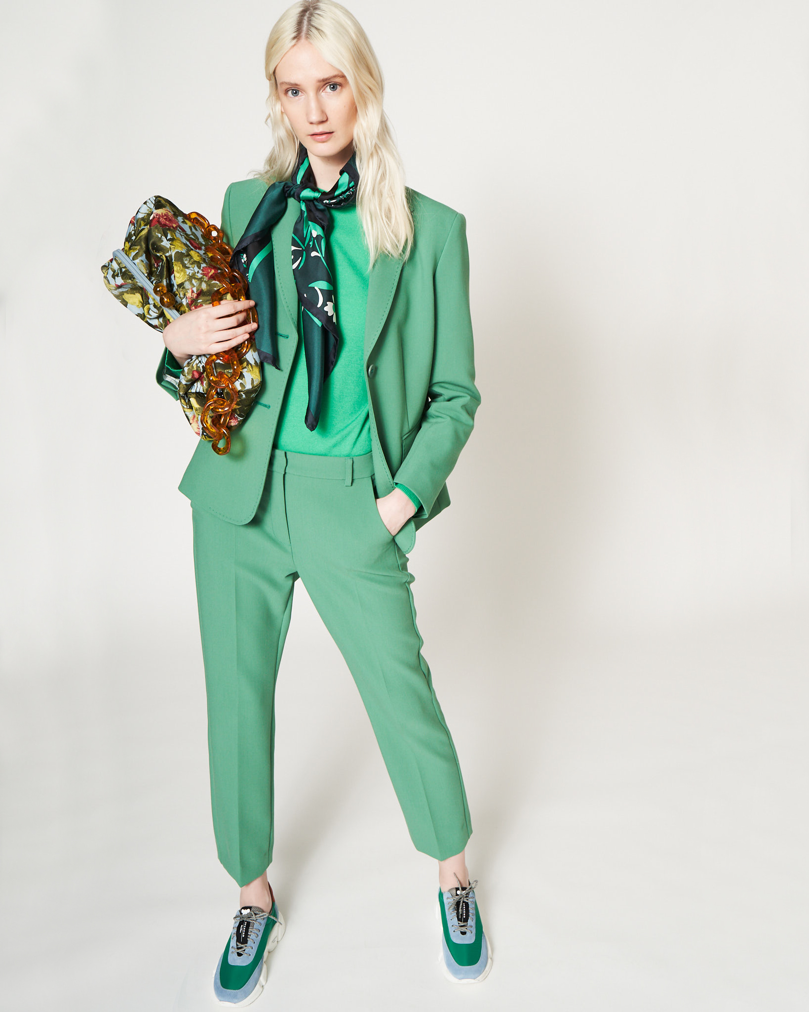 <div>
<div>Max Mara</div>
</div>
<div>
<div>Max Mara</div>
</div>